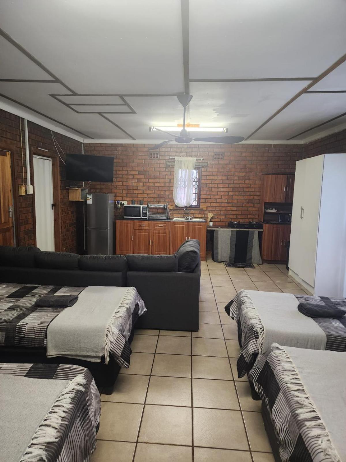Cassiandra Place Unit 2 Richards Bay Exterior photo